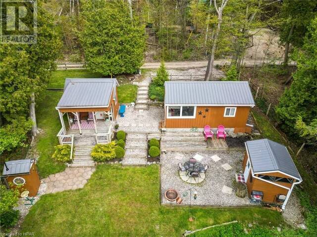 84567 PINE NEEDLE Row Ashfield-Colborne-Wawanosh Ontario, N7A 3X9