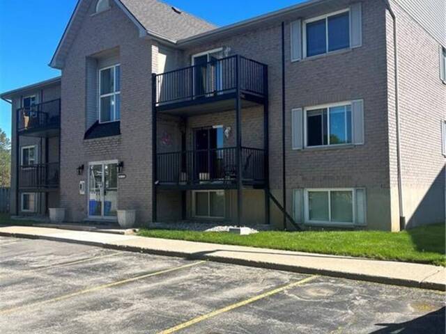 50 CAMPBELL COURT Court Unit# 201 Stratford Ontario, N5A 7T6