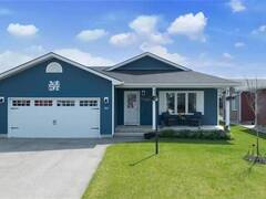 86 HURON HEIGHTS Drive N Ashfield-Colborne-Wawanosh Ontario, N7A 0C1