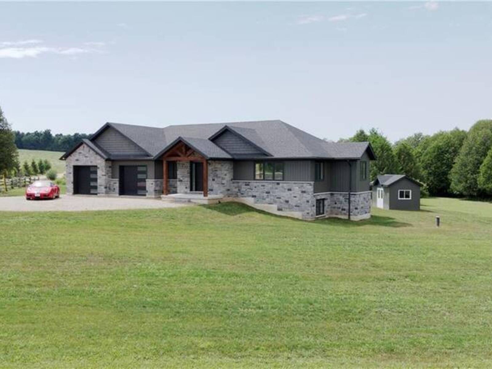 6450 GIVEN Road, Clifford, Ontario N0G 1M0