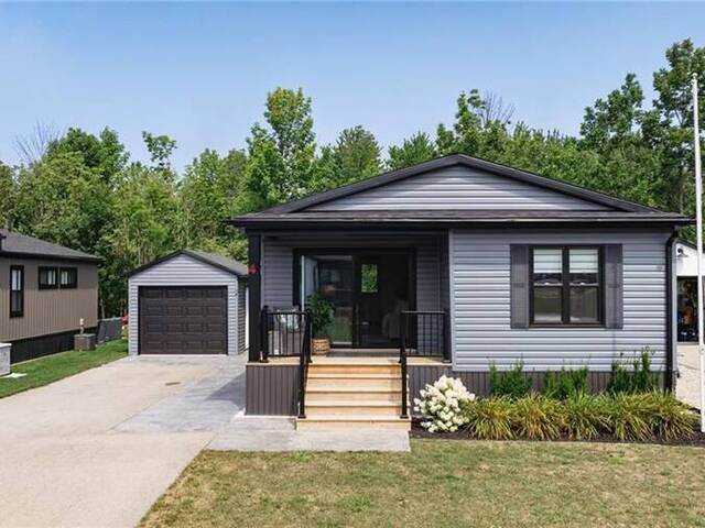 77683 BLUEWATER Highway Unit# 4 Central Huron Ontario, N0M 1G0