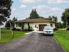 33 NORTH Street Egmondville Ontario, N0K 1G0