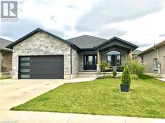 215 DUNCAN Street Mitchell Ontario, N0K 1N0