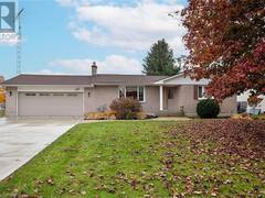 7 KING Crescent Hickson Ontario, N0J 1L0