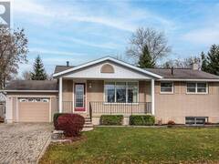 47 WALKER Street Clinton Ontario, N0M 1L0