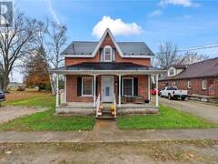 2064 ALBERT Street S Howick Ontario, N0G 1X0