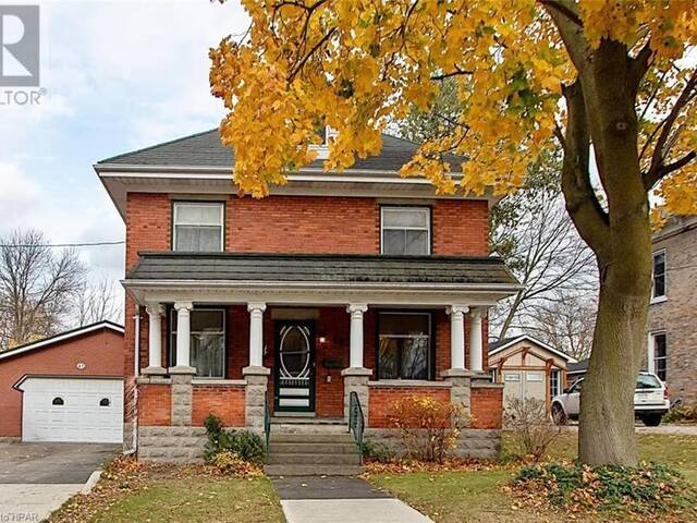 43 TORONTO Street Mitchell Ontario, N0K 1N0