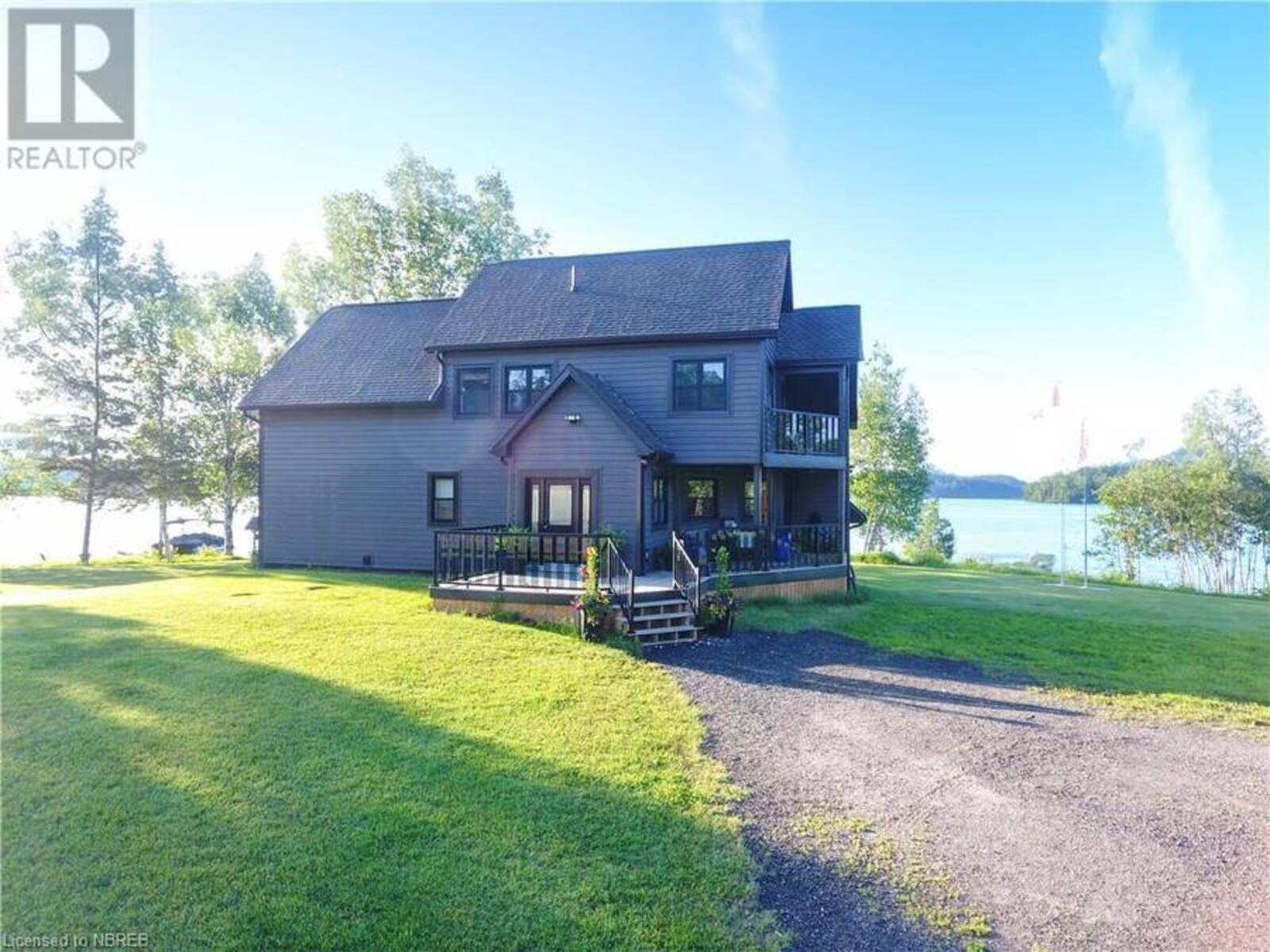 33 WHITE BEAR Court, Temagami, Ontario P0H 2H0