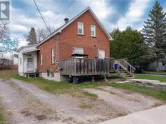 1150 COPELAND Street North Bay Ontario, P1B 3E8