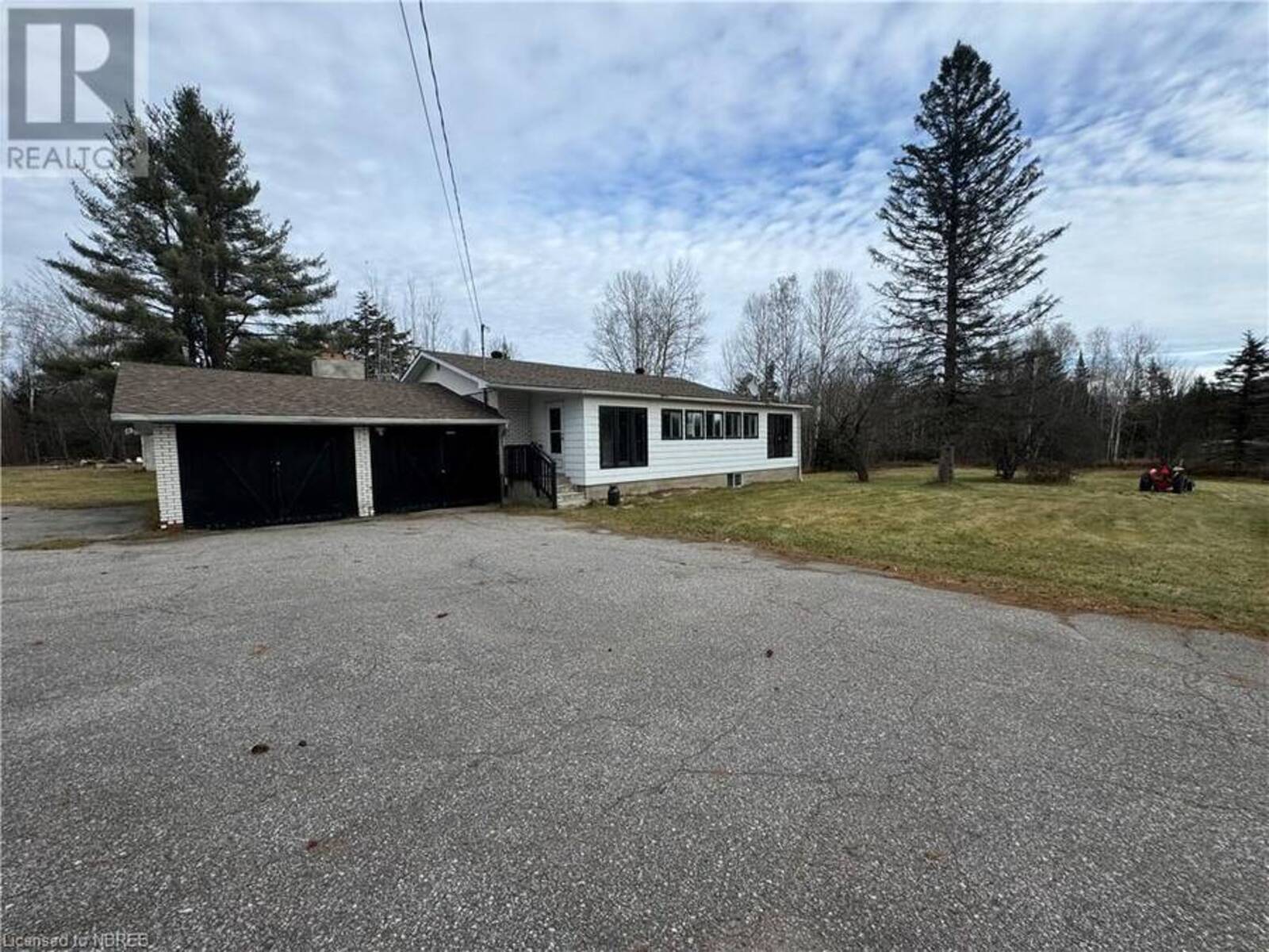 3877 HWY 17 E, Mattawa, Ontario P0H 1V0