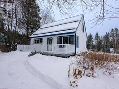 35 MARSH Drive North Bay Ontario, P1B 8G3