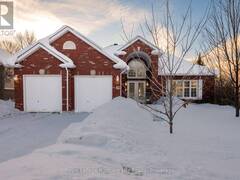 43 KENWOOD HILLS DRIVE E North Bay Ontario, P1C 1M2