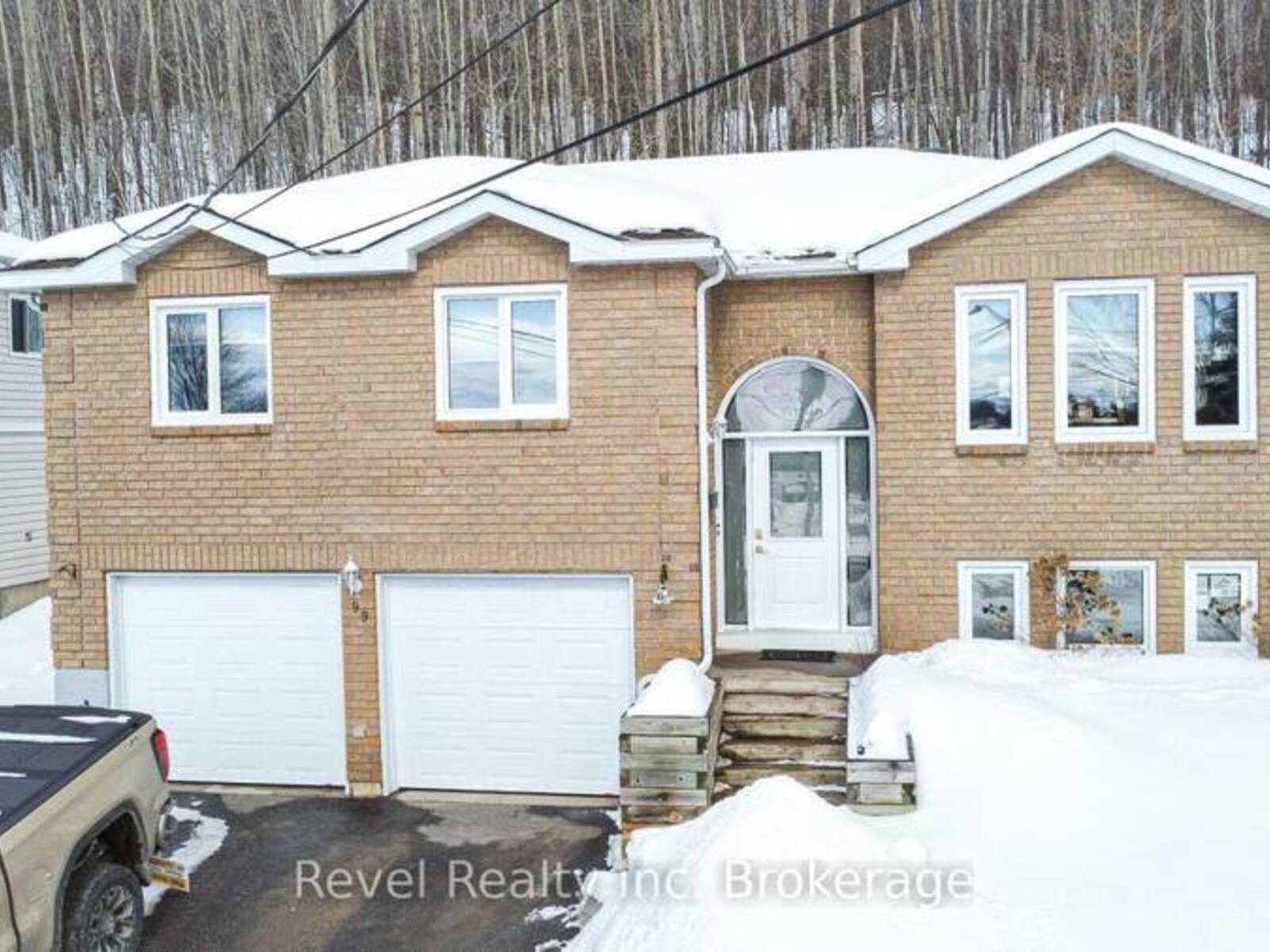 99 SHERRYL CRESCENT, North Bay, Ontario P1B 8R8