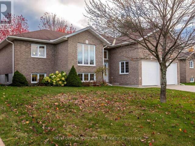 27 VERMONT CRESCENT North Bay Ontario, P1C 1L5 - 4 Bedrooms Home For Sale