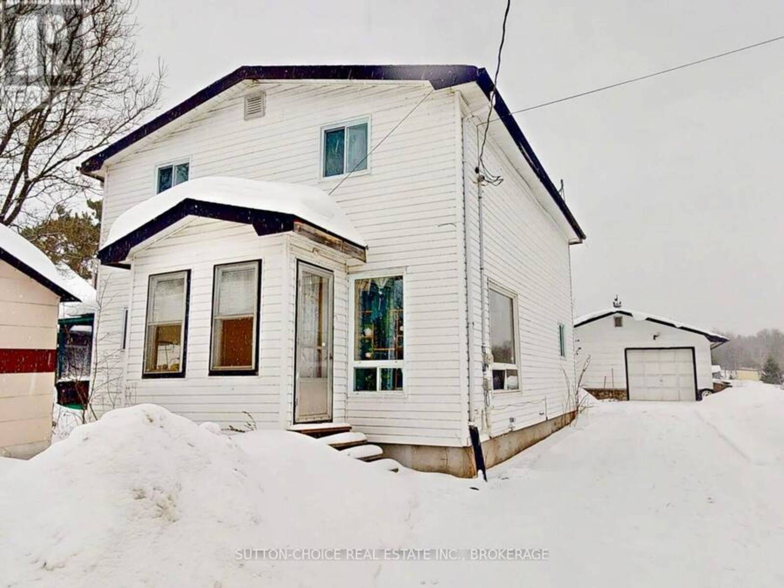 218 GAGNON STREET, North Bay, Ontario P0H 1E0