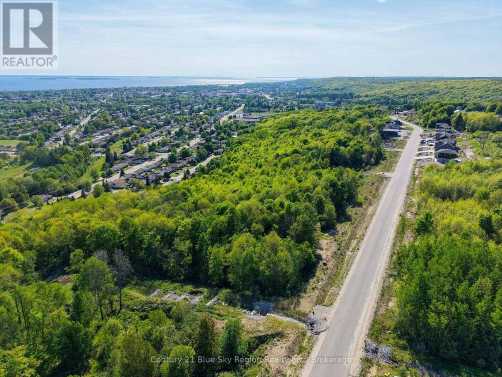 74 KENRETA DRIVE, North Bay, Ontario P1C 0A5