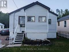 214 FOTHERINGHAM AVENUE Atikokan Ontario, P0T 1C0