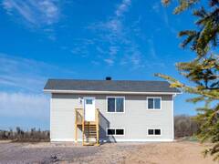201 TALON CRESCENT S North Bay Ontario, P0H 2E0