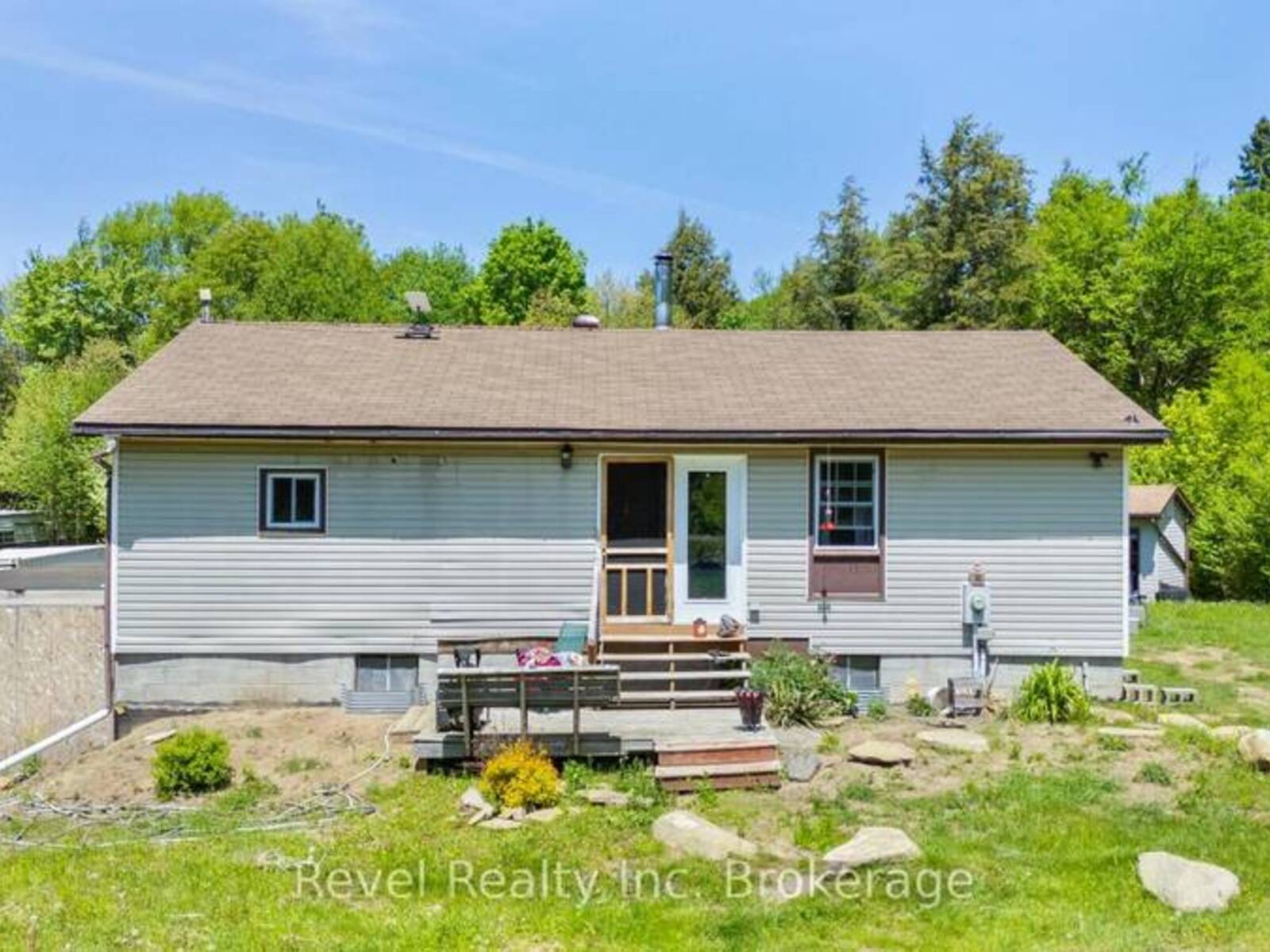 1150 ROYSTON ROAD, Magnetawan, Ontario P0A 1C0