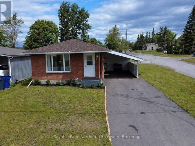 197 HESSLE AVENUE Temiskaming Shores Ontario, P0J 1P0 - 3 Bedrooms Home For Sale