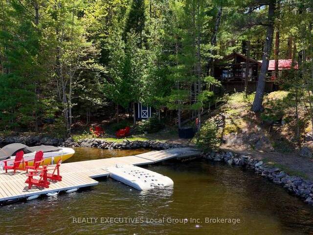 98 GREY ROCK LANE North Bay Ontario, P0H 1E0 - 4 Bedrooms Waterfront Home For sale