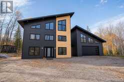 24 SUN VALLEY WAY | Powassan Ontario | Slide Image One