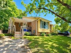 10 CANYON COURT North Bay Ontario, P1B 9A7