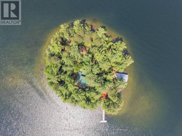 1 MURDOCH ISLAND North Bay Ontario, P1B 8G4 - 3 Bedrooms Waterfront Home For sale