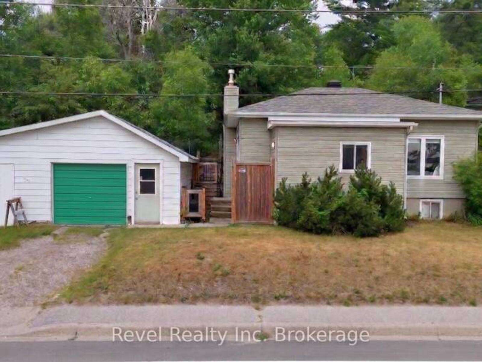 148 MAIN STREET S, North Bay, Ontario P0H 1H0