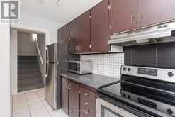 8 - 850 LAKESHORE DRIVE | North Bay Ontario | Slide Image Ten