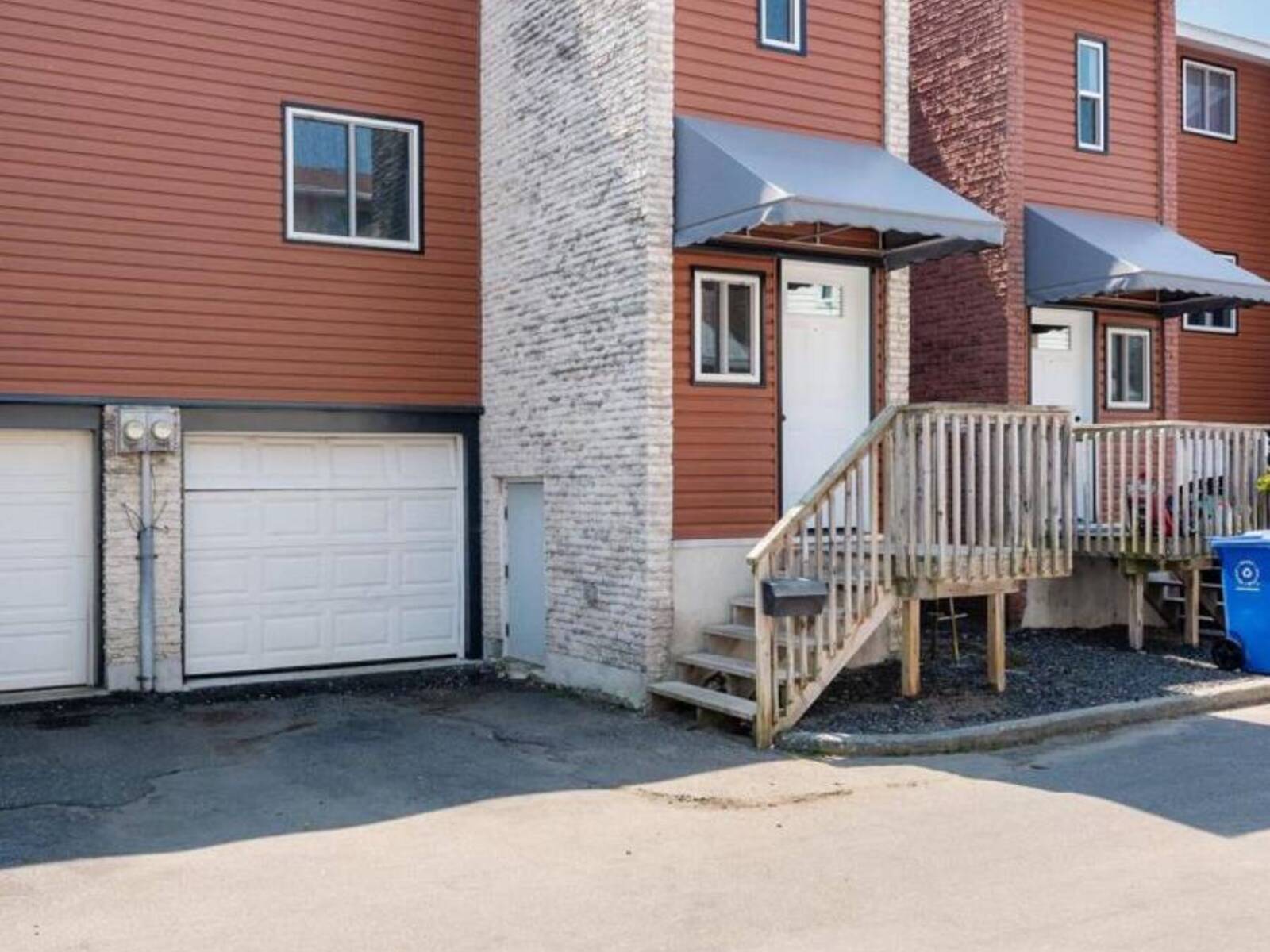 8 - 850 LAKESHORE DRIVE, North Bay, Ontario P1A 2G8