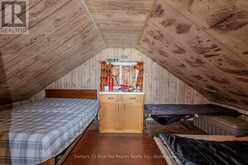44 ISLAND | Temagami Ontario | Slide Image Fifteen