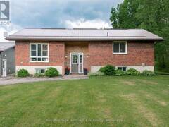 989 PIONEER ROAD Powassan Ontario, P0H 1Z0