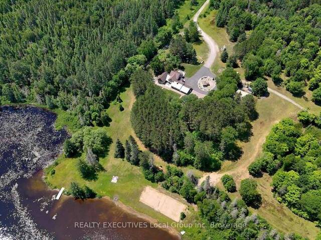 54 CHADBOURNE DRIVE North Bay Ontario, P1B 8G2 - 7 Bedrooms Waterfront Home For sale