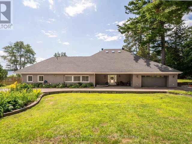 254 SILVER LADY LANE North Bay Ontario, P1B 8G4 - 5 Bedrooms Waterfront Home For sale