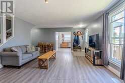 554 LAKESHORE DRIVE | North Bay Ontario | Slide Image Nine