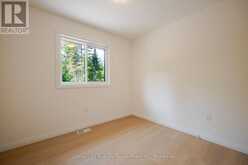 112 RIVERSIDE DRIVE | North Bay Ontario | Slide Image Twelve