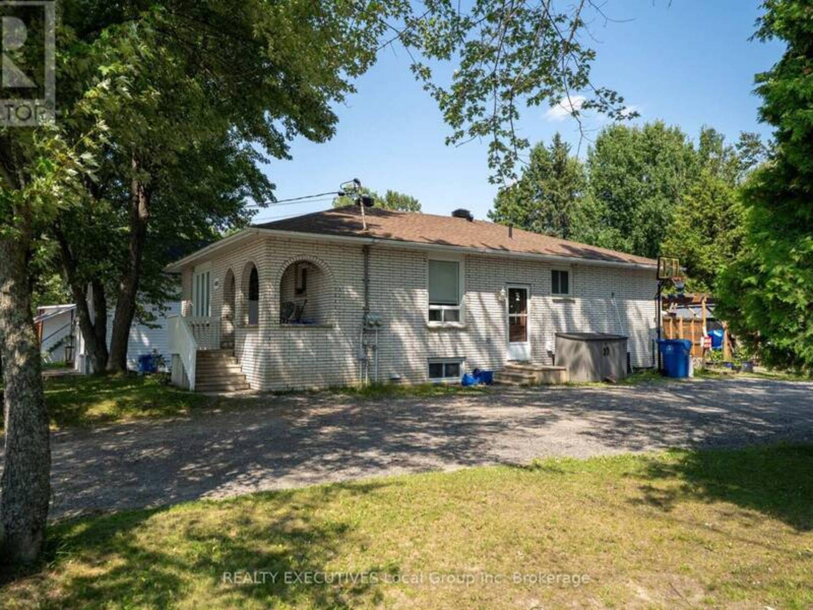 408 NIPISSING STREET, West Nipissing, Ontario P2B 3E3