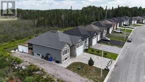 57 TRILIUM DRIVE | North Bay Ontario | Slide Image Twenty-eight