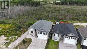 57 TRILIUM DRIVE | North Bay Ontario | Slide Image Thirty-two
