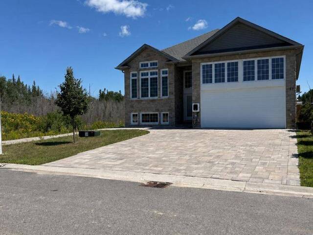 57 TRILIUM DRIVE North Bay Ontario, P1A 0A1 - 4 Bedrooms Home For Sale
