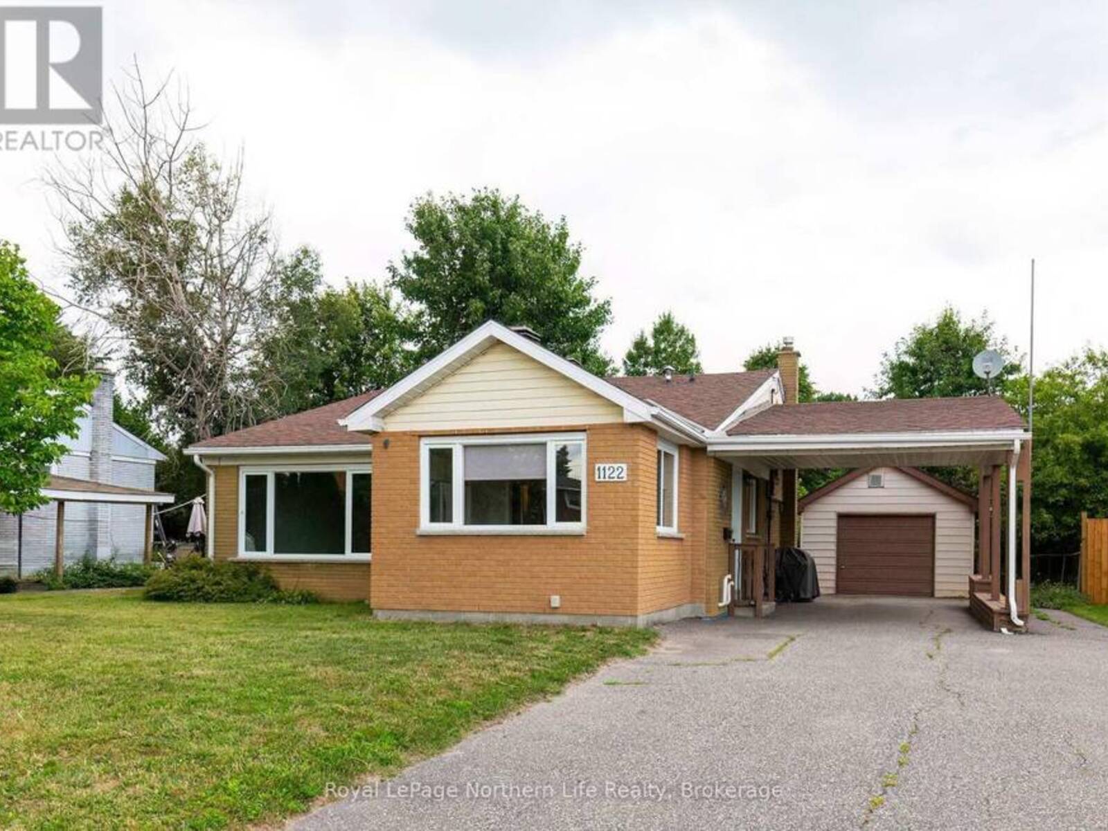 1122 ATHLONE STREET, North Bay, Ontario P1B 5C1