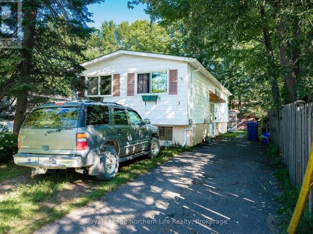 3 DAVID COURT North Bay Ontario, P1A 3W3 - Property For Sale