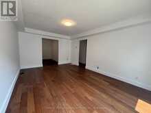 28 LOVELL AVENUE | North Bay Ontario | Slide Image Nine