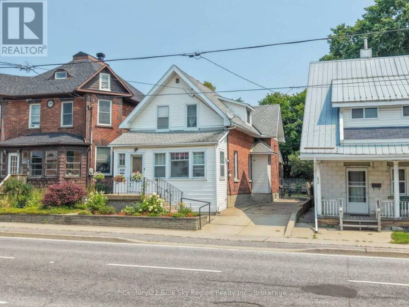 624 MCINTYRE STREET E, North Bay, Ontario P1B 1E5