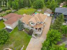 124 FAIRWAY DRIVE | North Bay Ontario | Slide Image Three