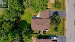 243 LITTLE DOWN LANE | North Bay Ontario | Slide Image Three