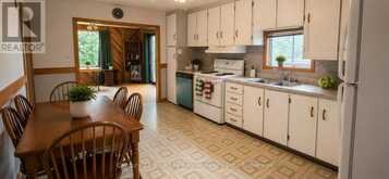 109 JAMES STREET | North Bay Ontario | Slide Image Nine