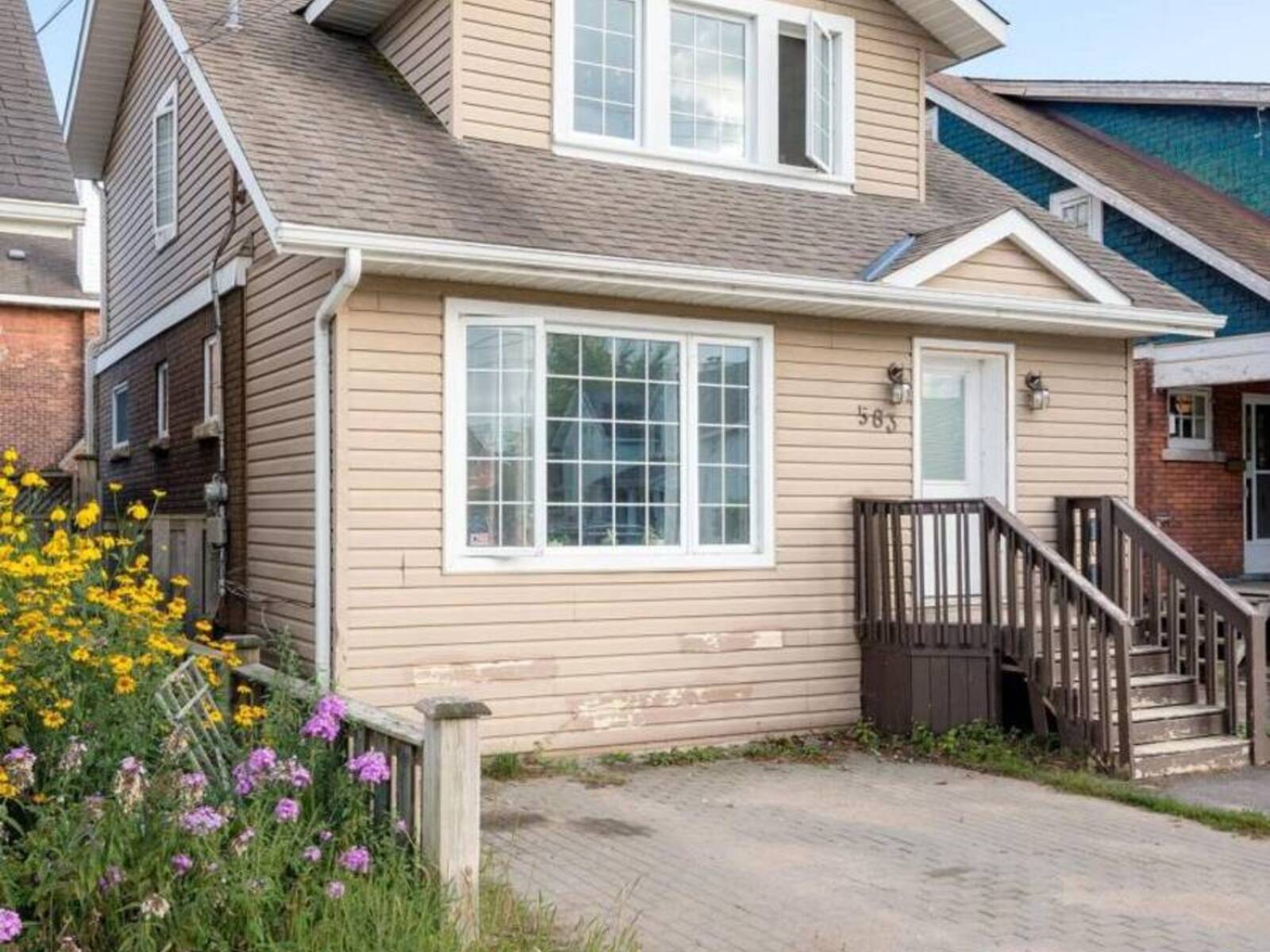 583 WYLD STREET, North Bay, Ontario P1B 1Z8