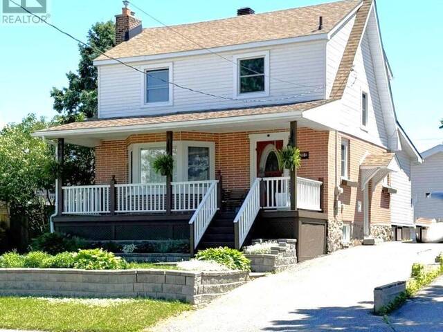 120 VICTORIA STREET E North Bay Ontario, P1B 1P4 - 3 Bedrooms Home For Sale